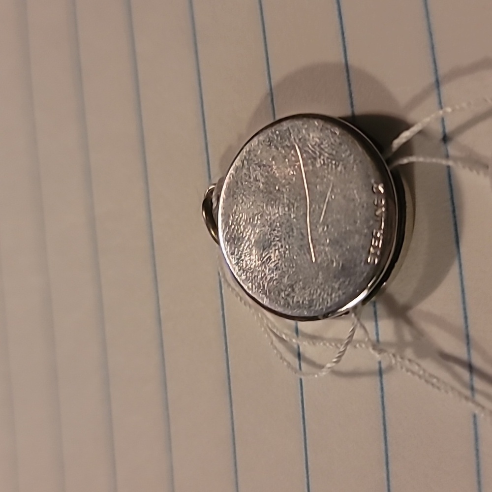 Vintage Sterling Silver Round Sliding Photo Locket Pendant – Keepsake - Picture 6 of 10